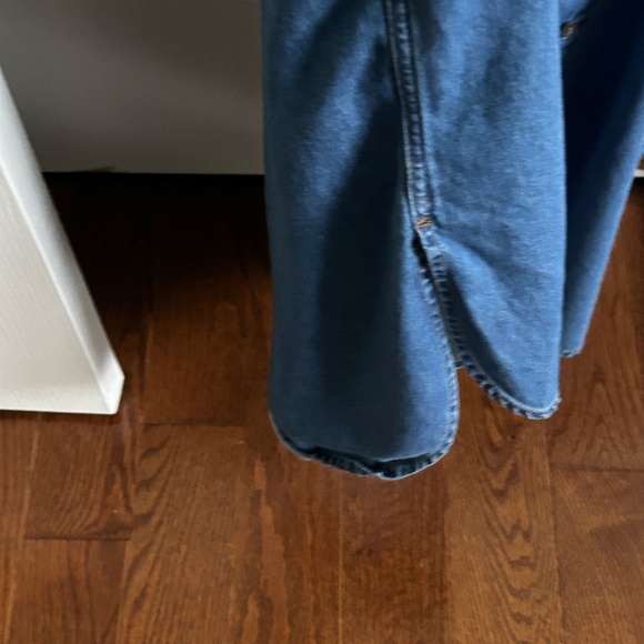 Banana Reoublic oversized denim shirt - Picture 2 of 6